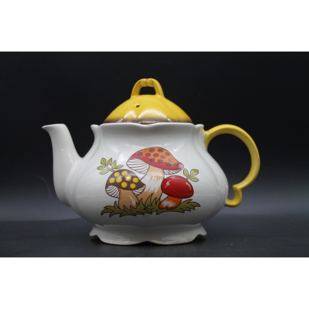 Vintage 1981 Sears Roebuck Merry Mushroom Teapot Japan Retro Cottagecore Ceramic